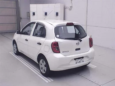 Nissan March