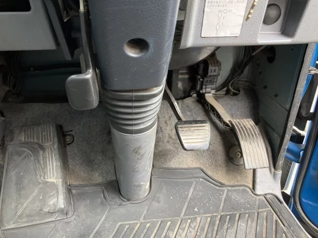 Mitsubishi Fuso Canter  с аукциона в Японии