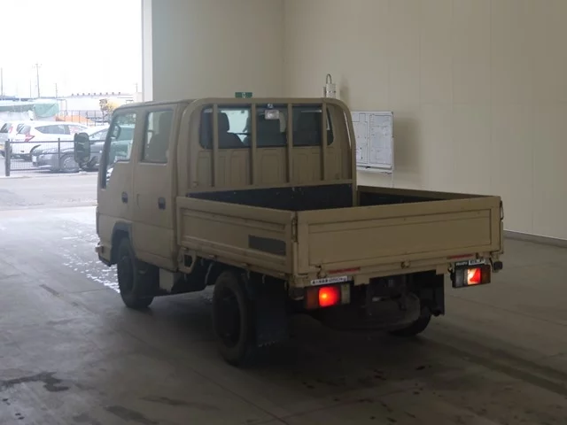 Isuzu Elf  с аукциона в Японии