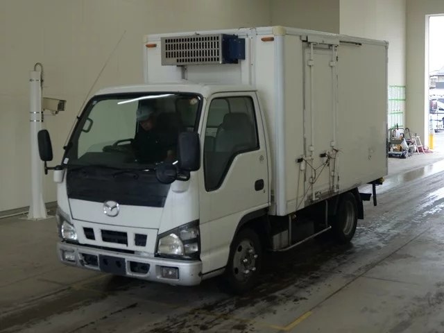 Mazda Titan  с аукциона в Японии