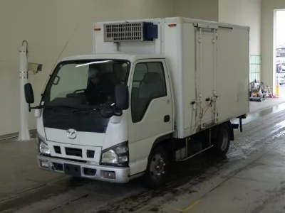 Mazda Titan