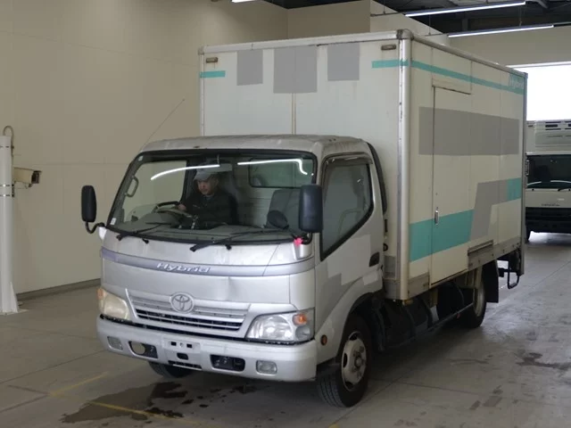 Toyota ToyoAce  с аукциона в Японии