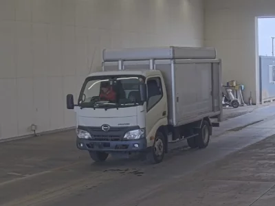Hino DUTRO