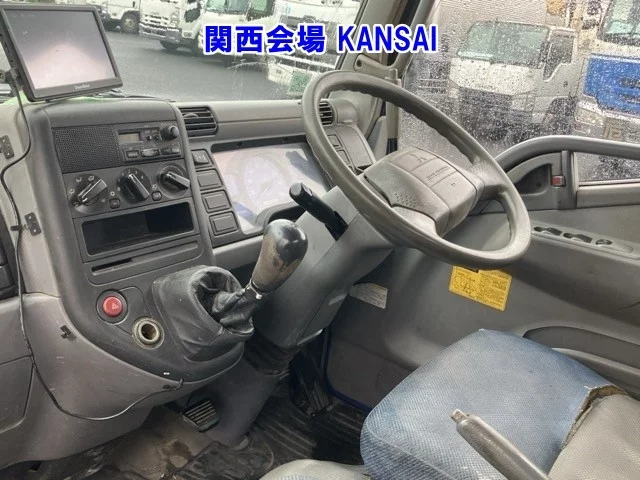Mitsubishi Fuso Canter  с аукциона в Японии