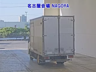 Цена авто Toyota Dyna с аукционов Японии, номер кузова XZU304, пробег 121 000, оценка 2