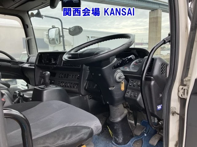 Hino Profia  с аукциона в Японии