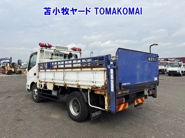 Hino Dutro  с аукциона в Японии