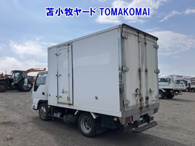 Isuzu Elf  с аукциона в Японии