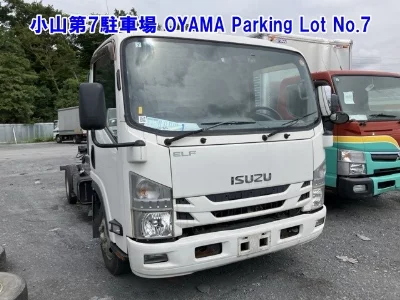 Isuzu Elf