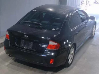 Subaru Legacy B4