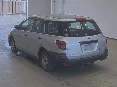 Nissan AD