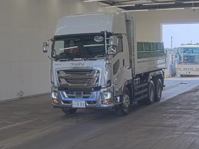 ISUZU GIGA