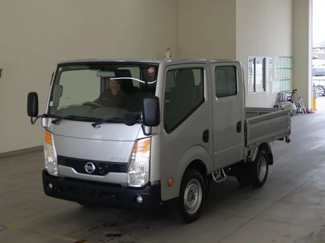 Nissan Atlas  с аукциона в Японии