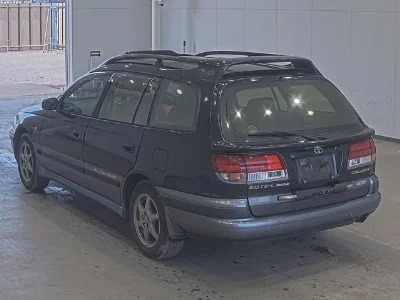 Toyota Caldina