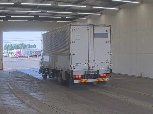 Mitsubishi Fuso Fighter  с аукциона в Японии