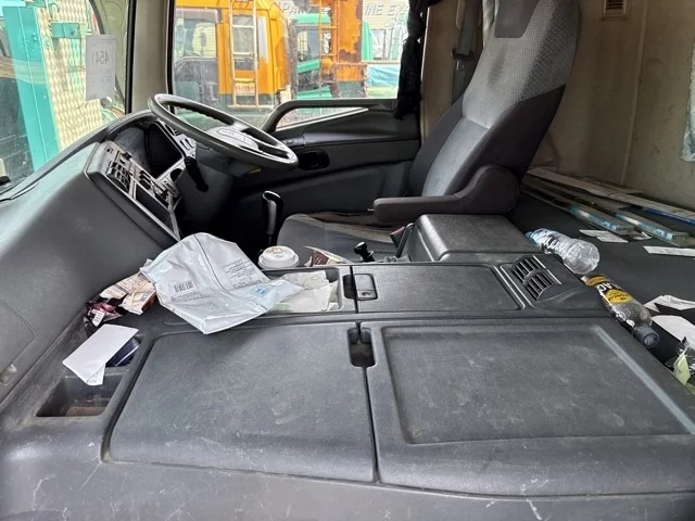 Mitsubishi Fuso Super Great  с аукциона в Японии