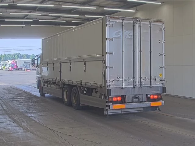 Mitsubishi Fuso Super Great  с аукциона в Японии