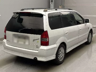 Mitsubishi Chariot Grandis