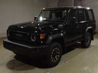Toyota LAND CRUISER 70