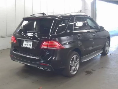 Mercedes-Benz M-class