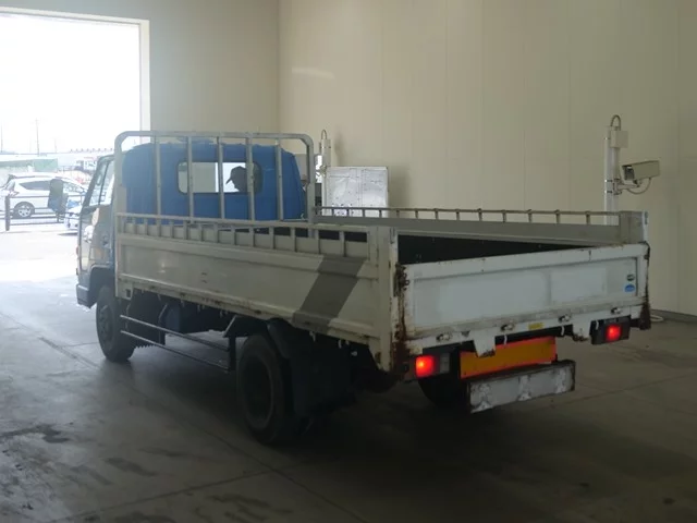 Isuzu Elf  с аукциона в Японии