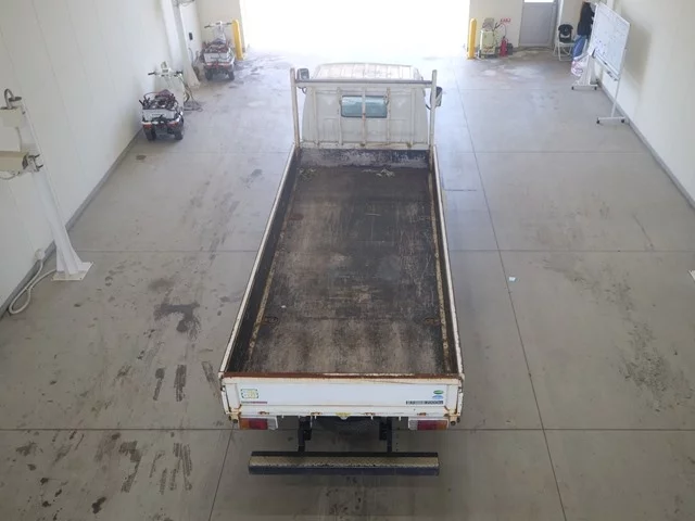 Hino Dutro  с аукциона в Японии