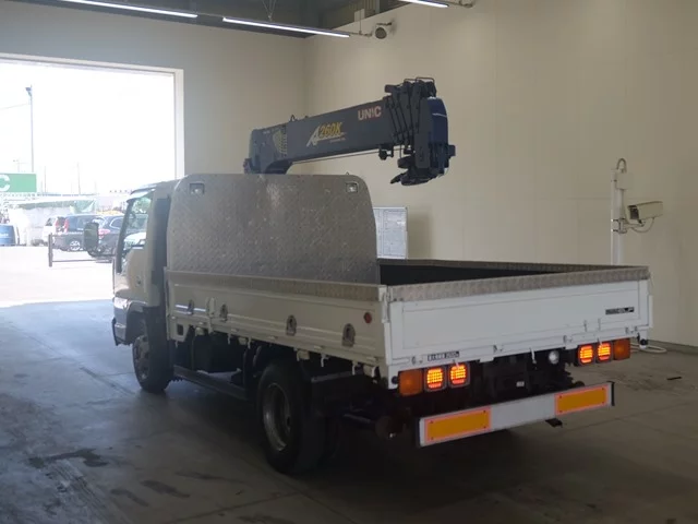 Isuzu Elf  с аукциона в Японии