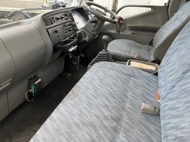 Mitsubishi Fuso Canter  с аукциона в Японии