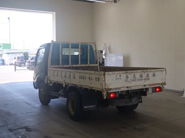 Hino Dutro  с аукциона в Японии