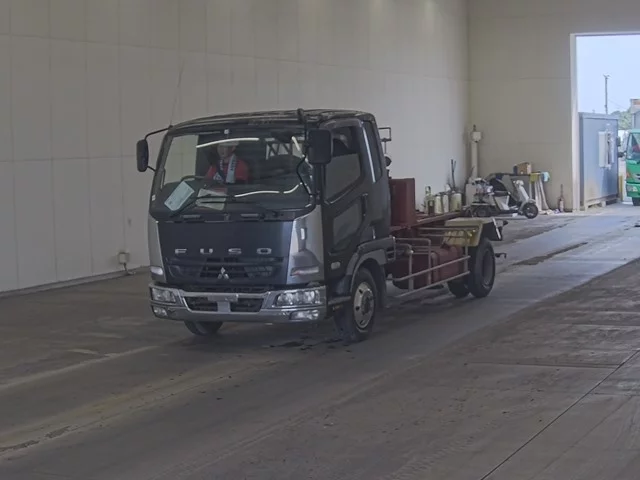 Mitsubishi Fuso Fighter  с аукциона в Японии