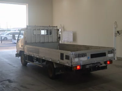 Mitsubishi Fuso Canter
