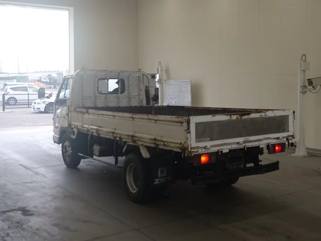 Isuzu Elf  с аукциона в Японии