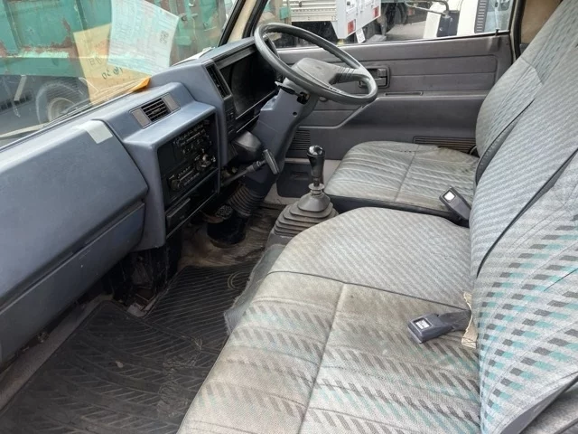 Isuzu Elf  с аукциона в Японии