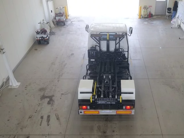 Isuzu Elf  с аукциона в Японии