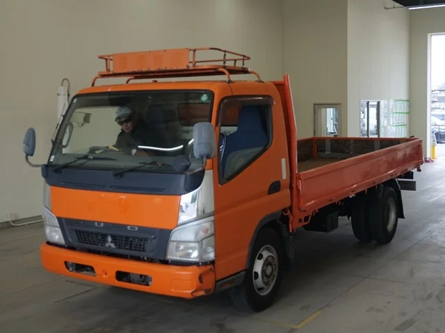 Mitsubishi Fuso Canter  с аукциона в Японии