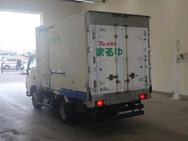 Isuzu Elf  с аукциона в Японии