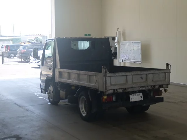 Isuzu Elf  с аукциона в Японии