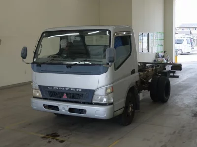 Mitsubishi Fuso Canter