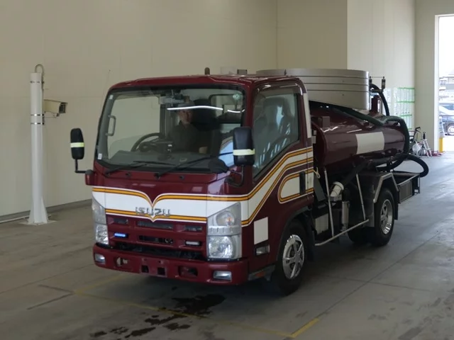 Isuzu Elf  с аукциона в Японии