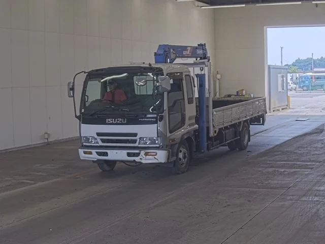 Isuzu Forward  с аукциона в Японии