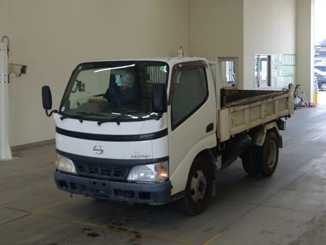Hino Dutro  с аукциона в Японии