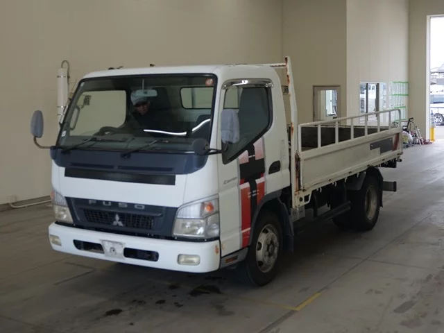 Mitsubishi Fuso Canter  с аукциона в Японии