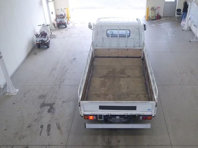 Mitsubishi Fuso Canter  с аукциона в Японии