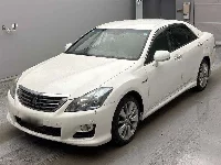 Цена авто Toyota CROWN HYBRID с аукционов Японии, номер кузова GWS204, пробег 42 000, оценка 2