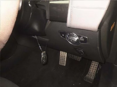 MERCEDES BENZ EQC