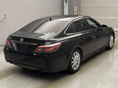 TOYOTA CROWN HYBRID