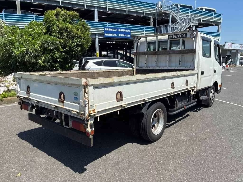 Toyota Dyna  с аукциона в Японии