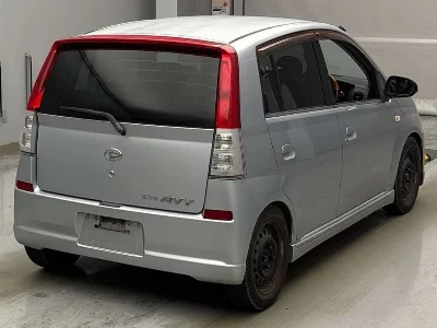 Daihatsu Mira Avy
