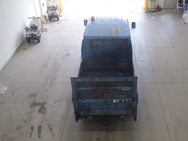 Mitsubishi Fuso Canter  с аукциона в Японии