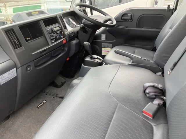 Mazda Titan  с аукциона в Японии